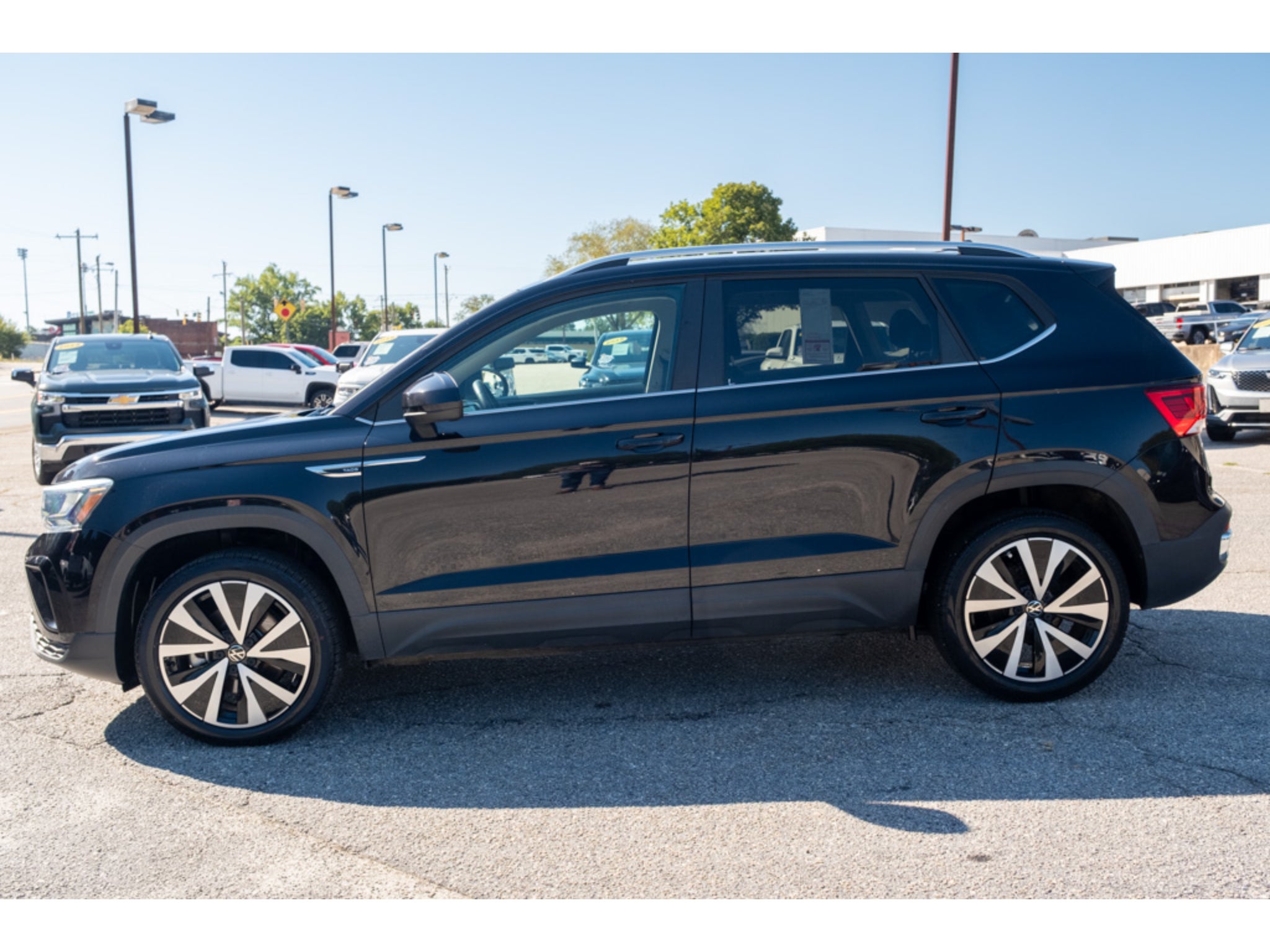 2022 Volkswagen Taos SE