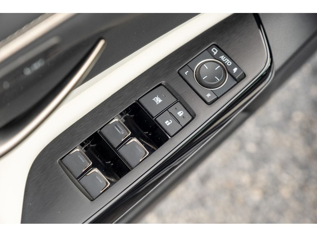 2023 Lexus ES ES 350 F SPORT Handling