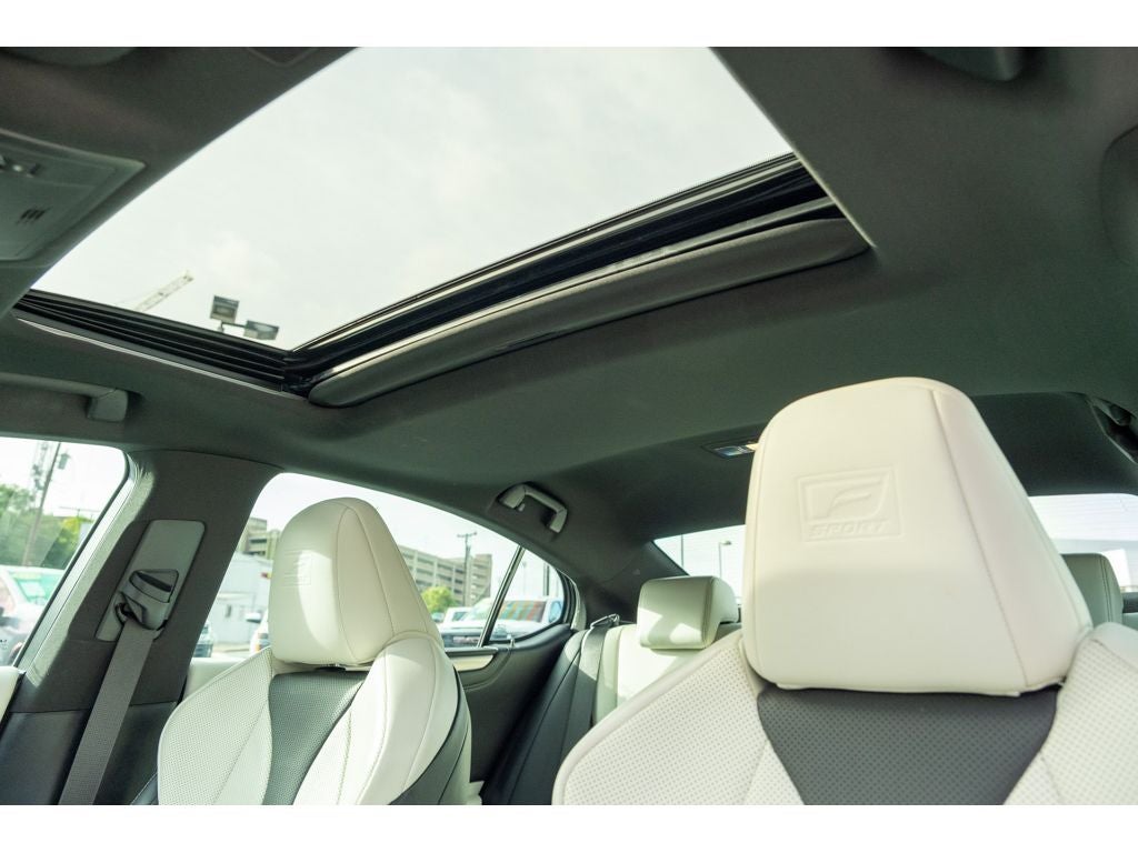 2023 Lexus ES ES 350 F SPORT Handling