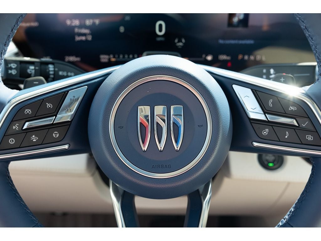 2025 Buick Enclave Avenir
