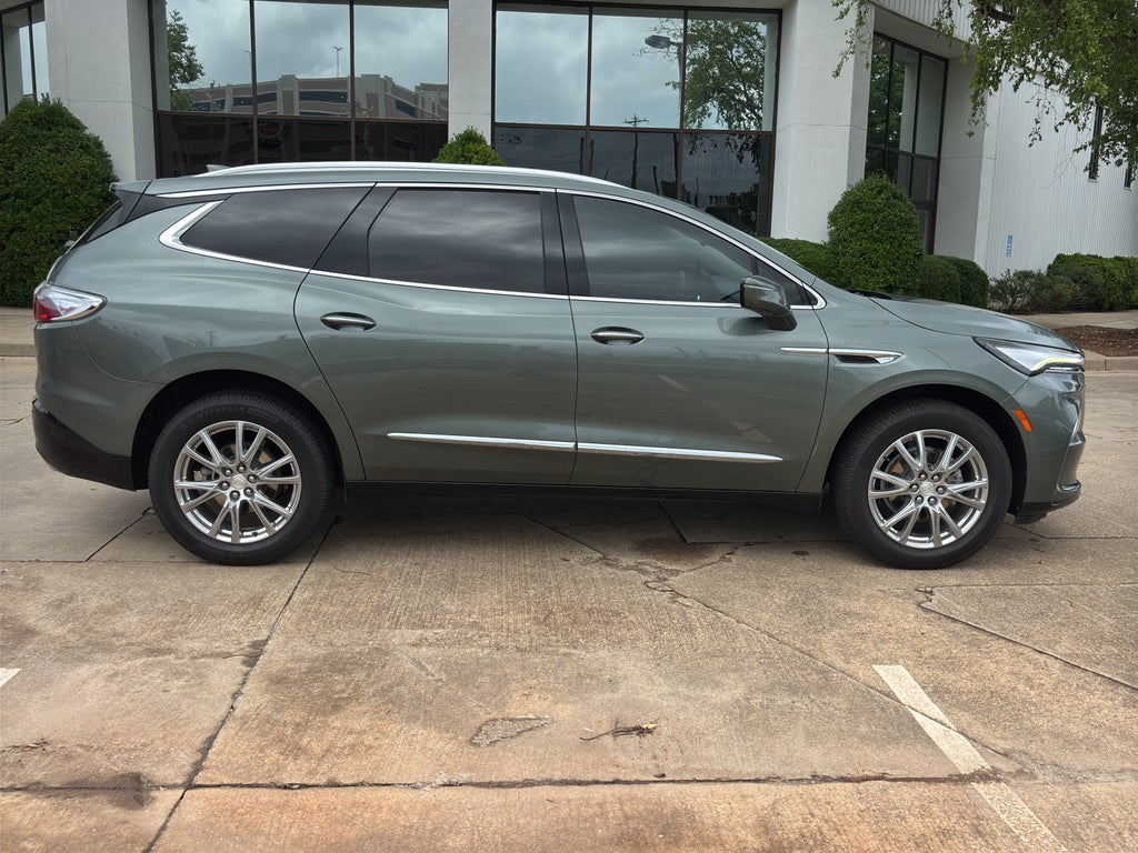 2022 Buick Enclave Premium