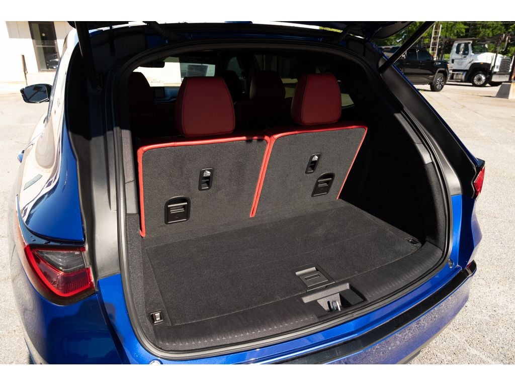 2023 Acura MDX w/A-Spec Package