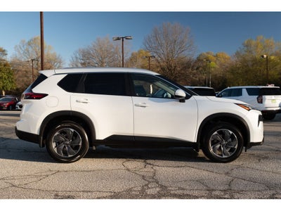 2025 Nissan Rogue SV