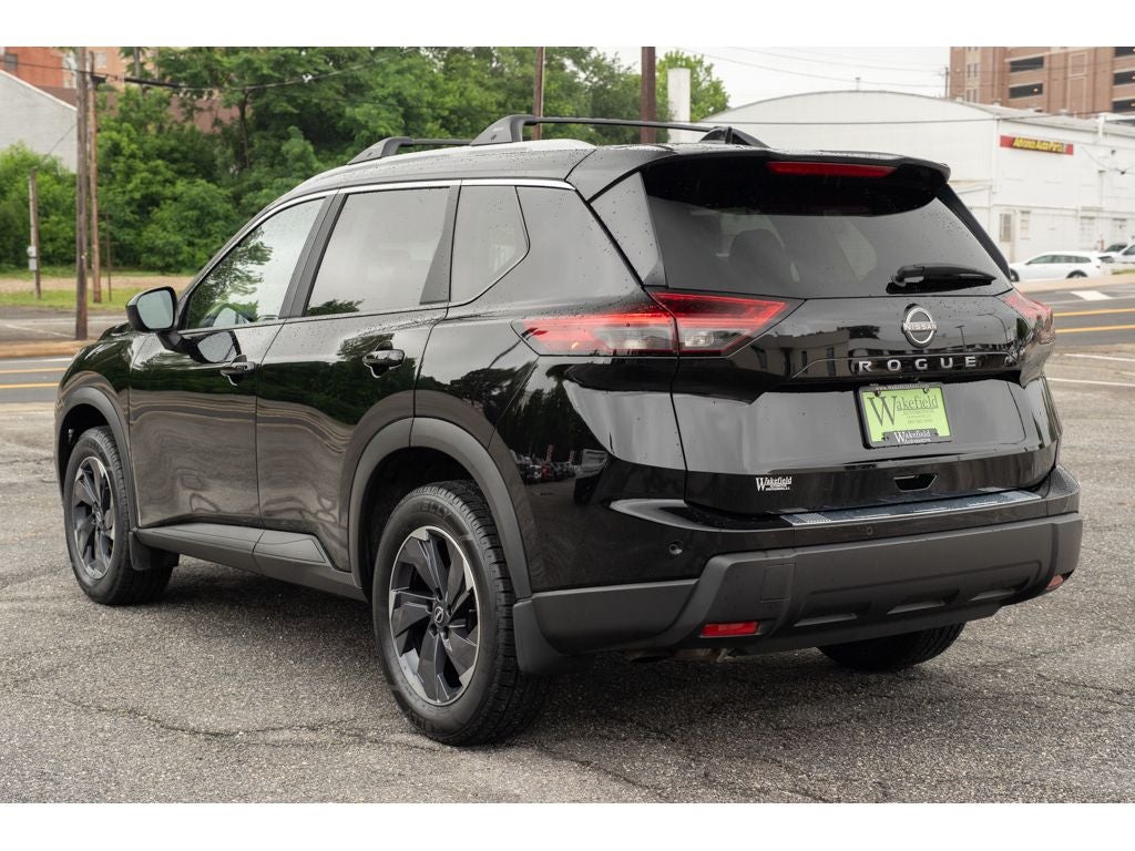 2025 Nissan Rogue SV