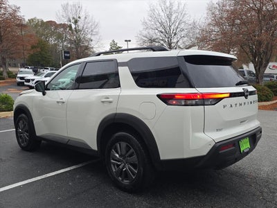 2025 Nissan Pathfinder SV