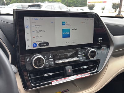 2025 Toyota Highlander LE