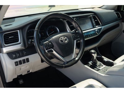2017 Toyota Highlander XLE