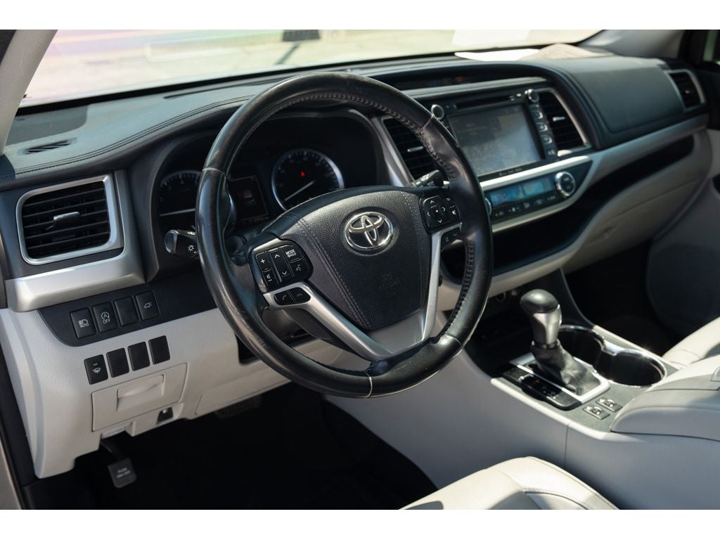 2017 Toyota Highlander XLE