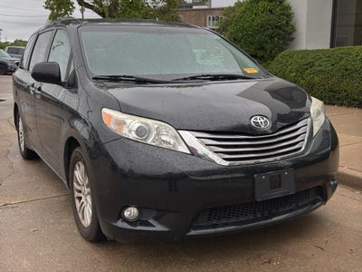 2015 Toyota Sienna XLE