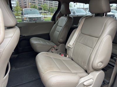 2015 Toyota Sienna XLE