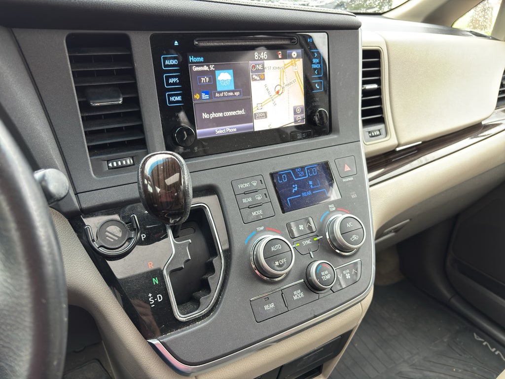 2015 Toyota Sienna XLE