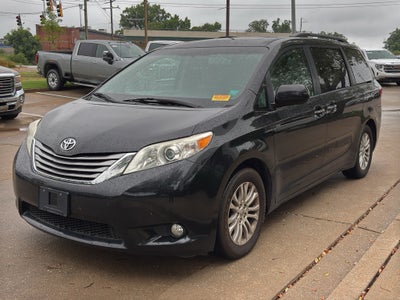 2015 Toyota Sienna XLE