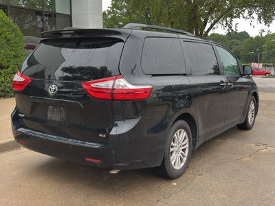 2015 Toyota Sienna XLE