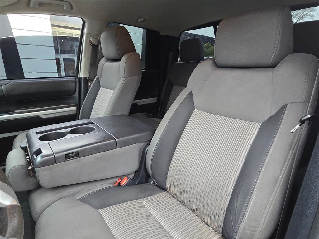 2014 Toyota Tundra 4WD Truck SR5