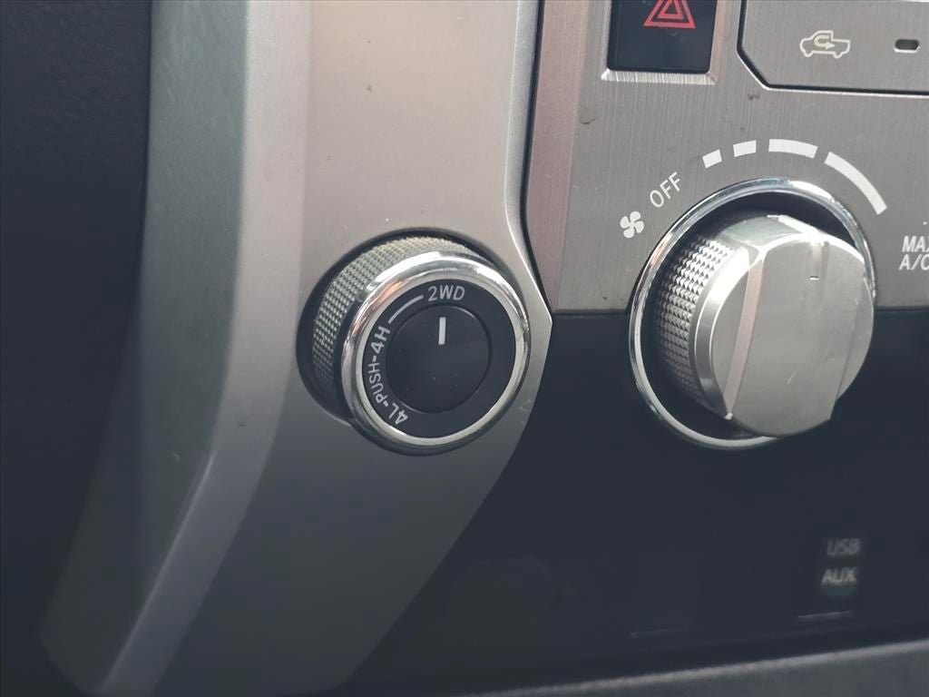 2014 Toyota Tundra 4WD Truck SR5