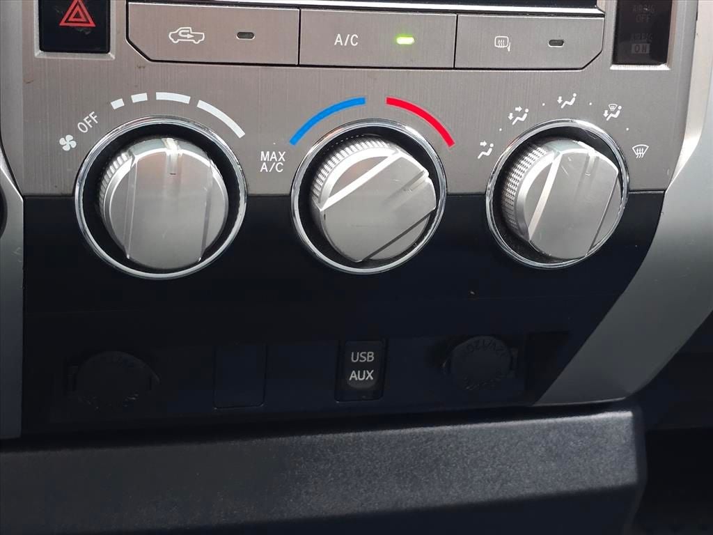 2014 Toyota Tundra 4WD Truck SR5