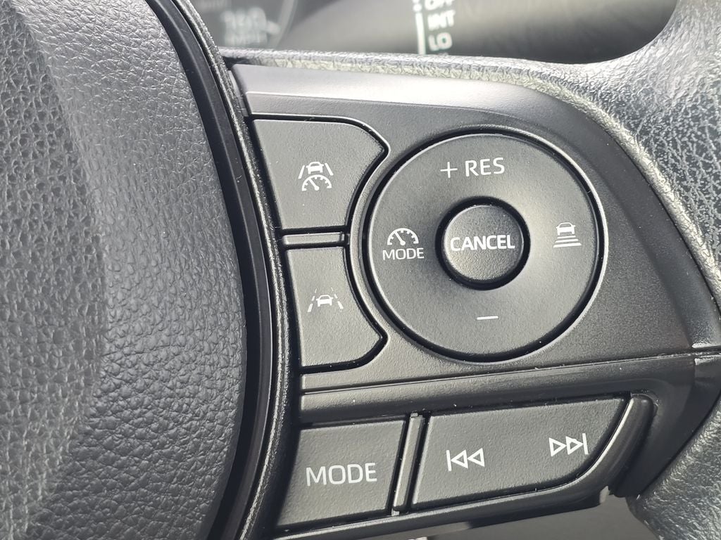 2024 Toyota Corolla Cross L