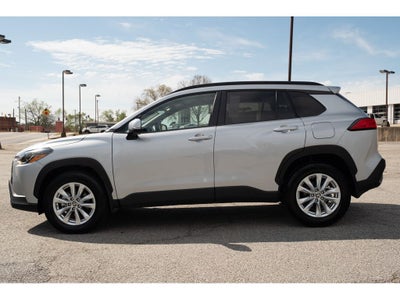 2024 Toyota Corolla Cross LE