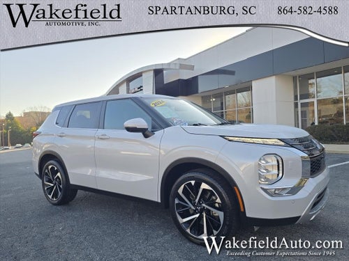 2024 Mitsubishi Outlander SE