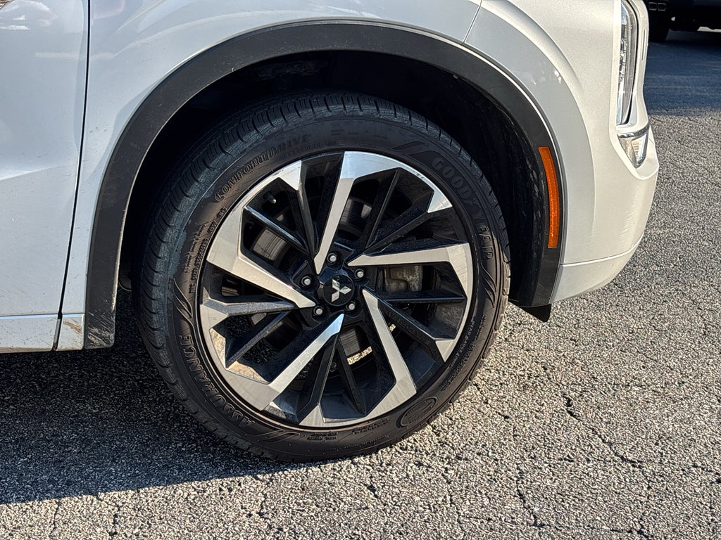 2024 Mitsubishi Outlander Plug-In Hybrid SEL