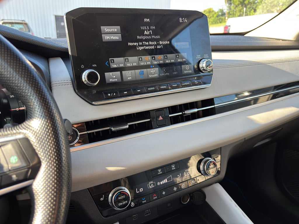 2024 Mitsubishi Outlander Plug-In Hybrid SEL