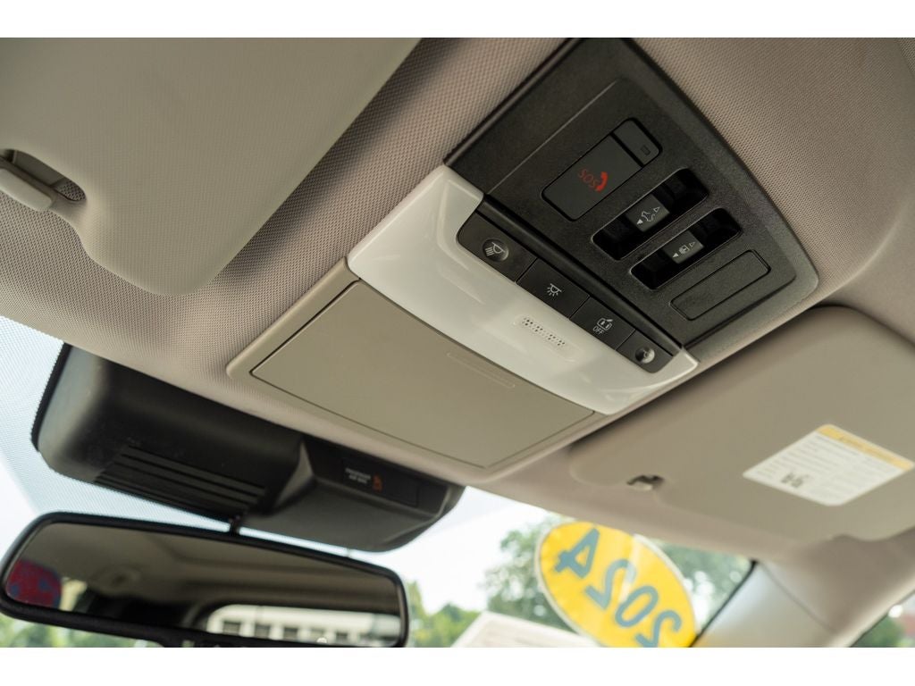 2024 Mitsubishi Outlander Plug-In Hybrid SEL