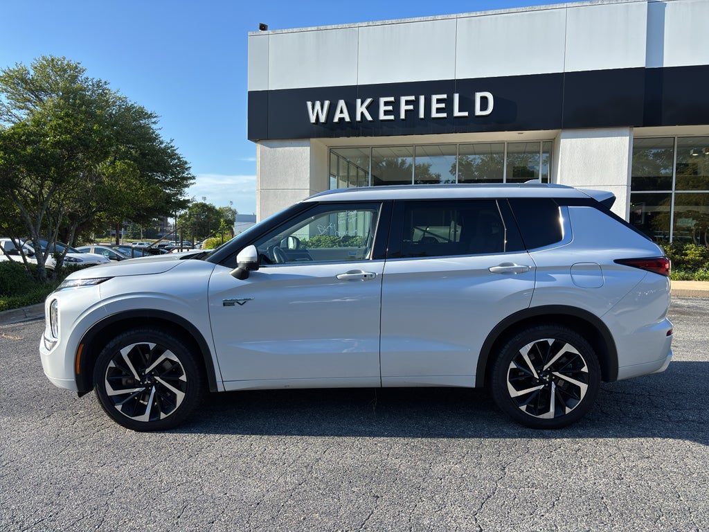 2024 Mitsubishi Outlander Plug-In Hybrid SEL