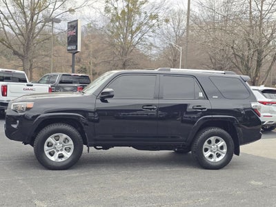 2023 Toyota 4Runner SR5