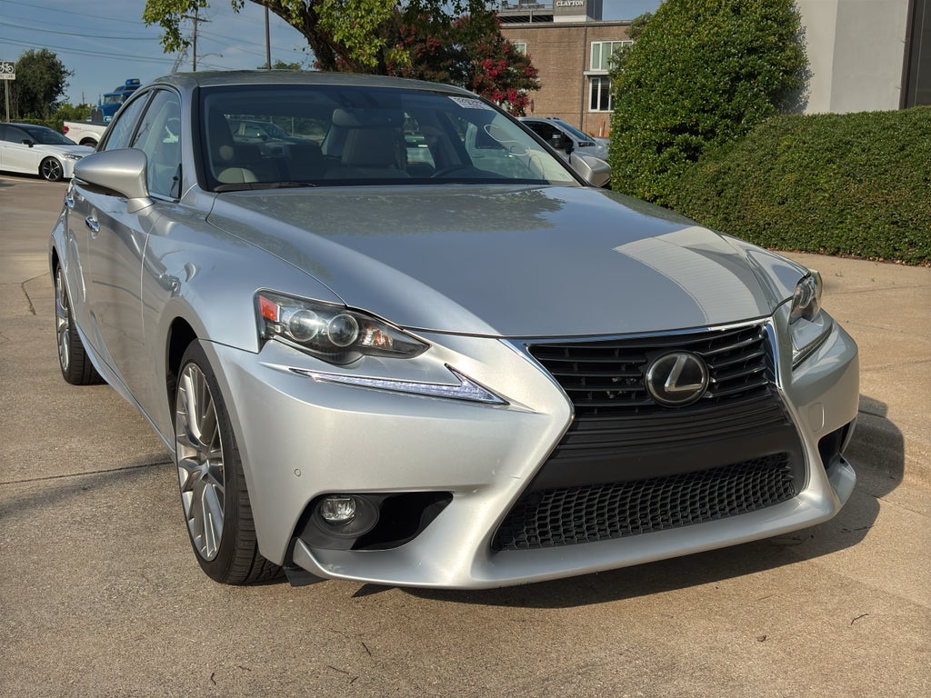 2016 Lexus IS 200t 