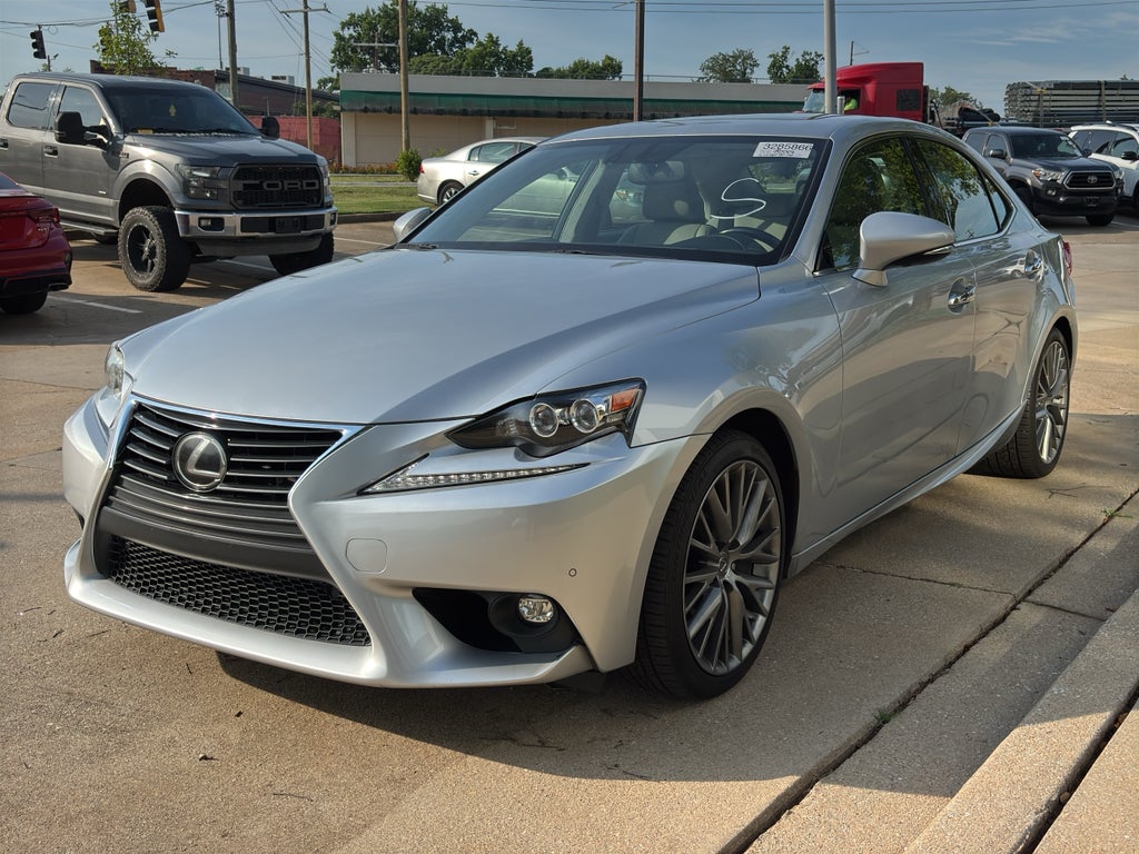 2016 Lexus IS 200t 