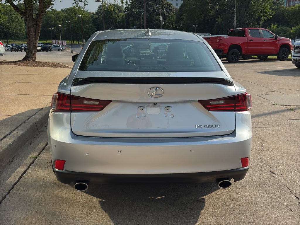 2016 Lexus IS 200t 