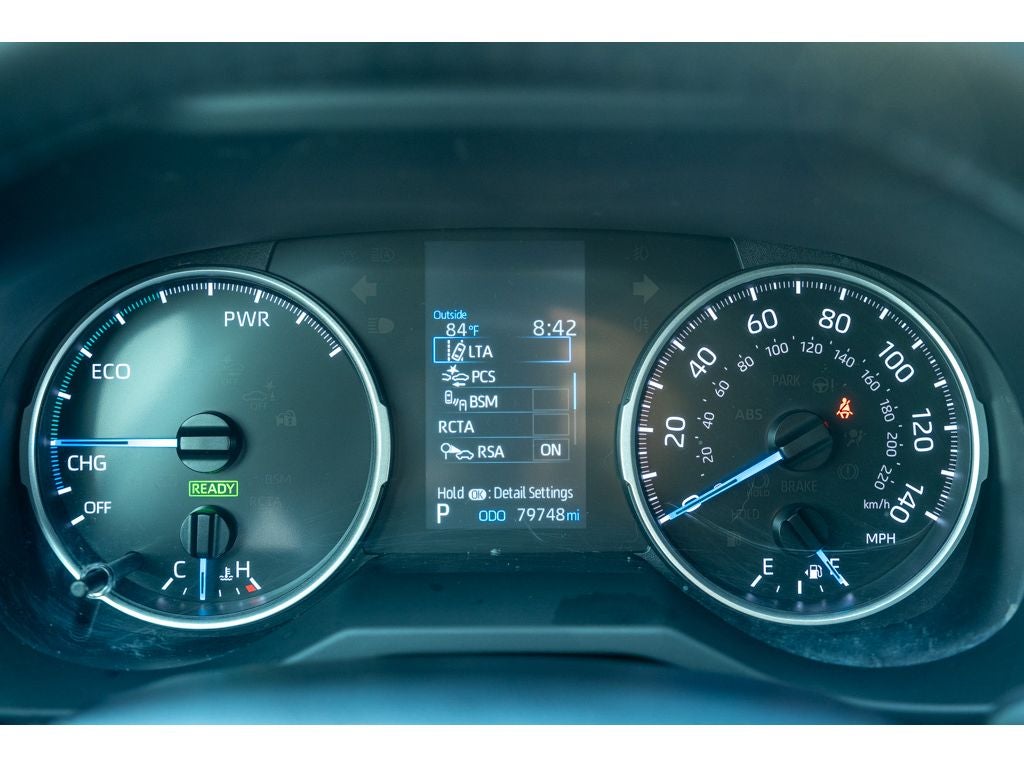2022 Toyota RAV4 Hybrid SE