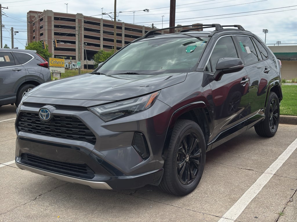 2022 Toyota RAV4 Hybrid SE