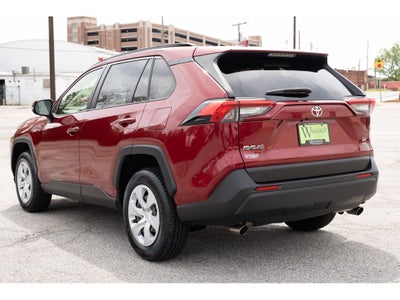 2019 Toyota RAV4 LE