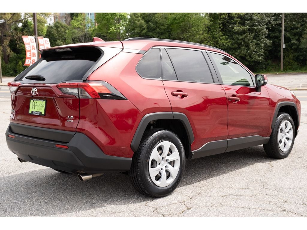 2019 Toyota RAV4 LE