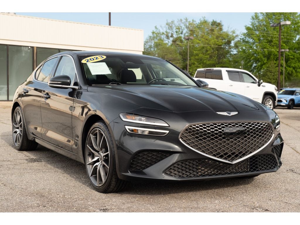 2023 Genesis G70 2.0T