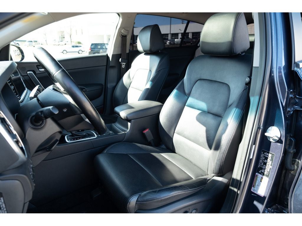 2022 Kia Sportage EX