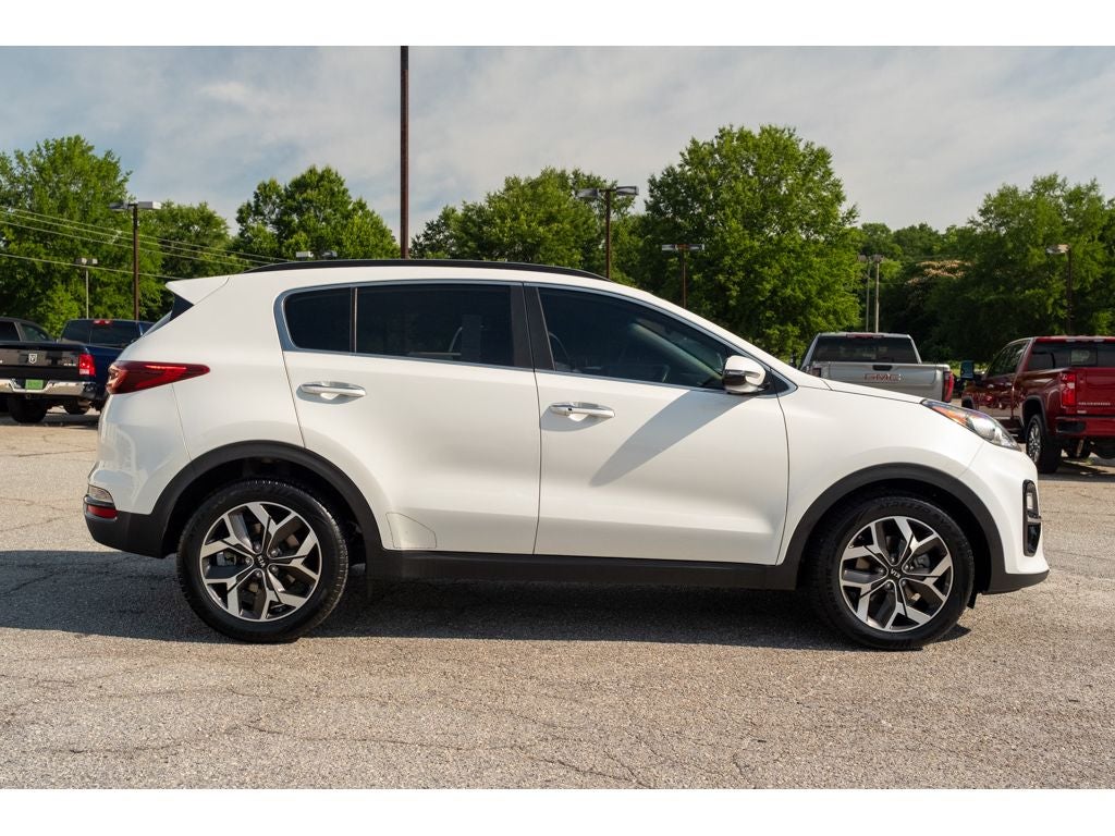2022 Kia Sportage EX