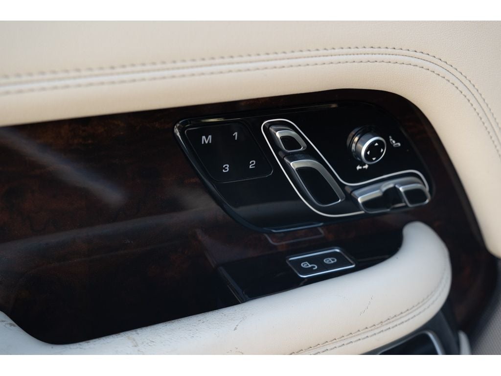 2018 Land Rover Range Rover Base