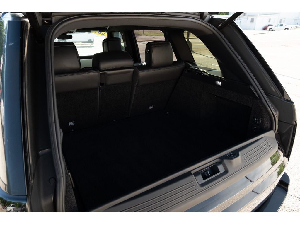 2018 Land Rover Range Rover Base