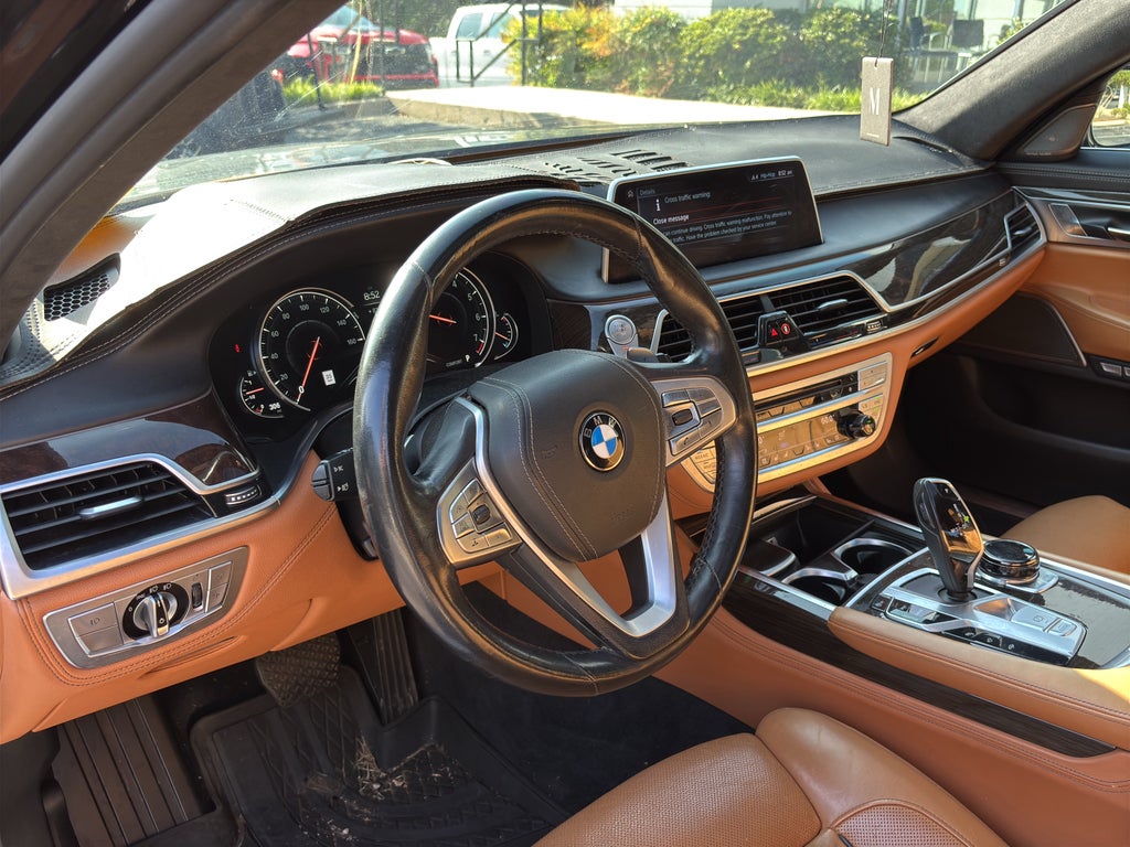 2016 BMW 7 Series 750i xDrive