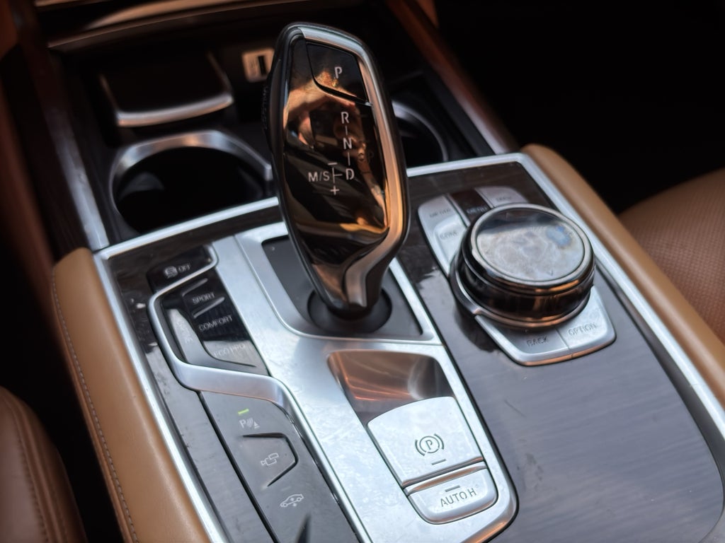 2016 BMW 7 Series 750i xDrive