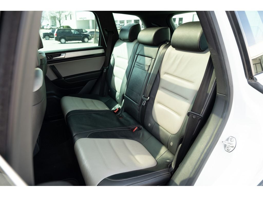 2017 Volkswagen Touareg Wolfsburg Edition