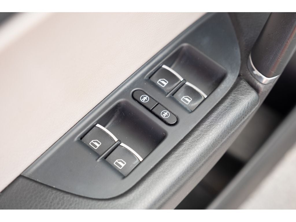 2017 Volkswagen Touareg Wolfsburg Edition