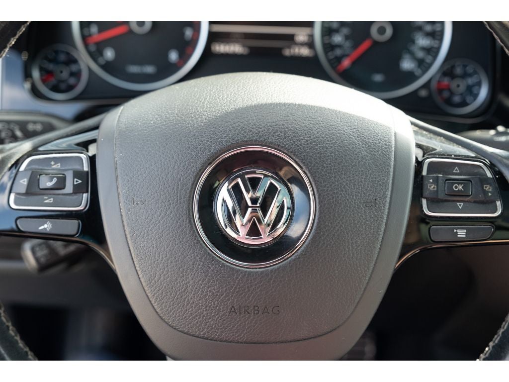 2017 Volkswagen Touareg Wolfsburg Edition