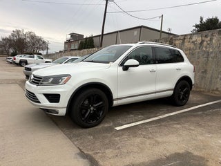 2017 Volkswagen Touareg Wolfsburg Edition
