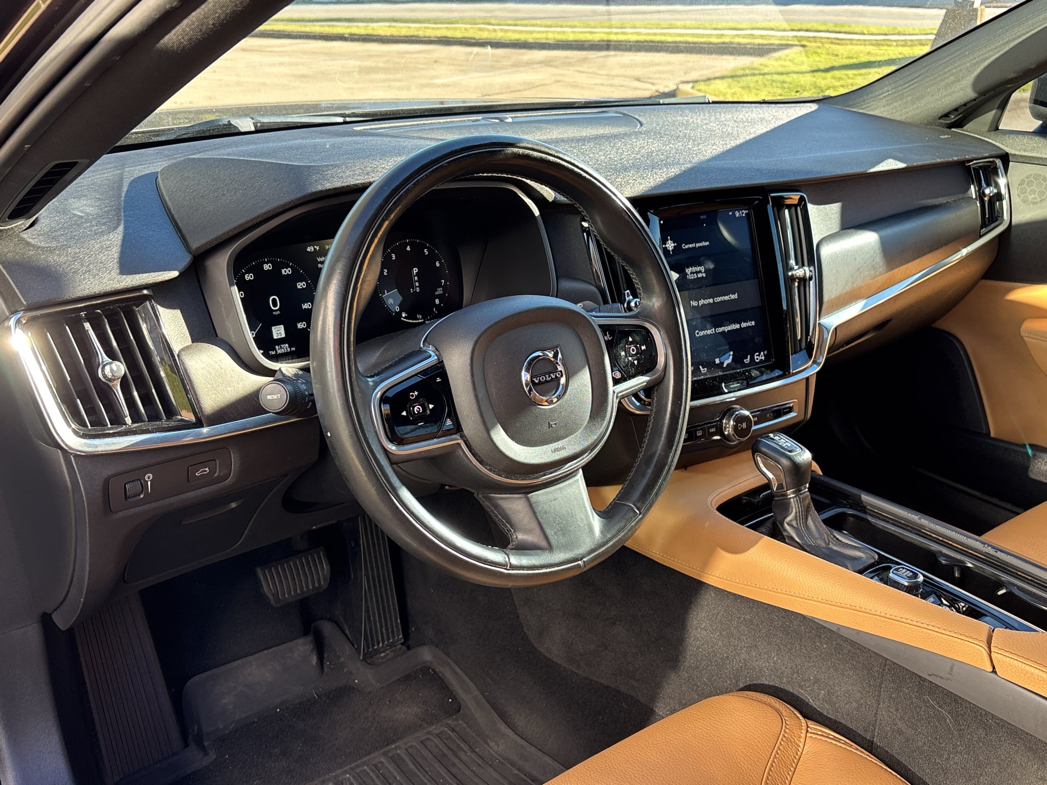 2018 Volvo V90 Cross Country Base