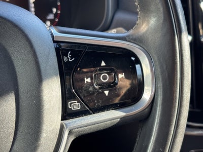 2018 Volvo V90 Cross Country Base