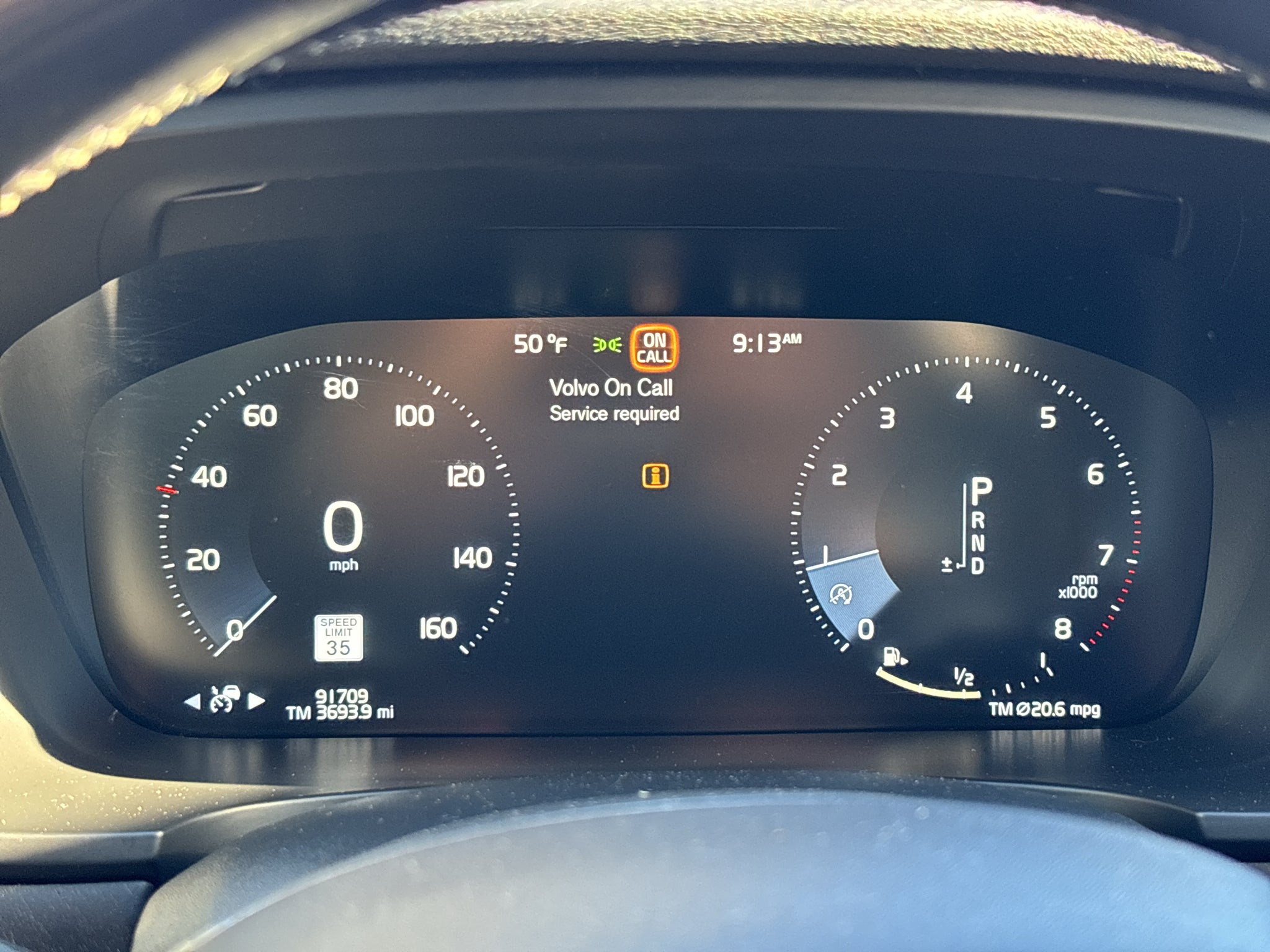 2018 Volvo V90 Cross Country Base