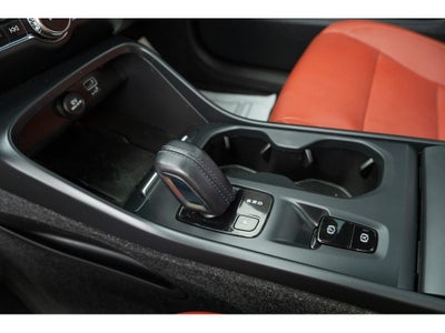 2019 Volvo XC40 XC40 T5 Momentum